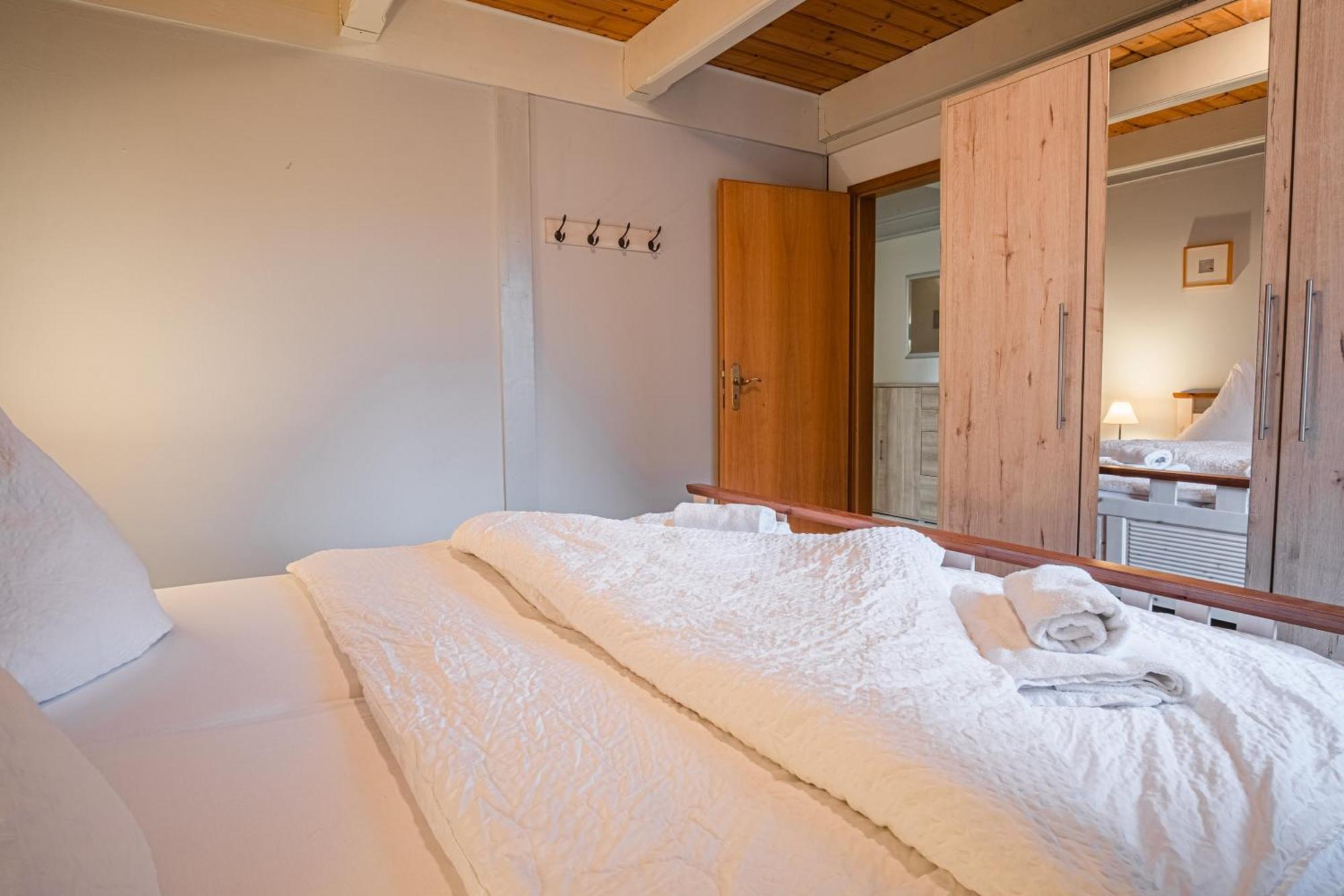Haus Moewe Apartment Пелворм Екстериор снимка